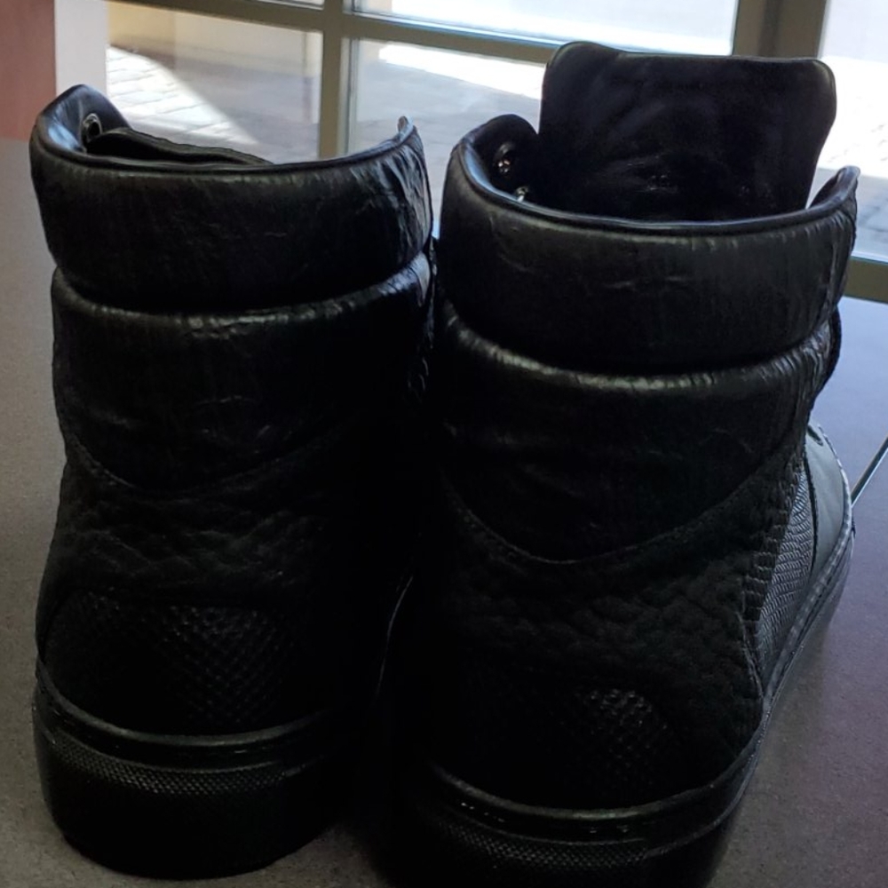 Man's Balenciaga - Picture 7 of 10